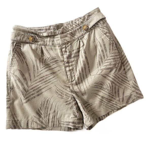 White House Black Market The 5” Short High Rise Tropical Palm Print Tan Womens 4 - Picture 1 of 4